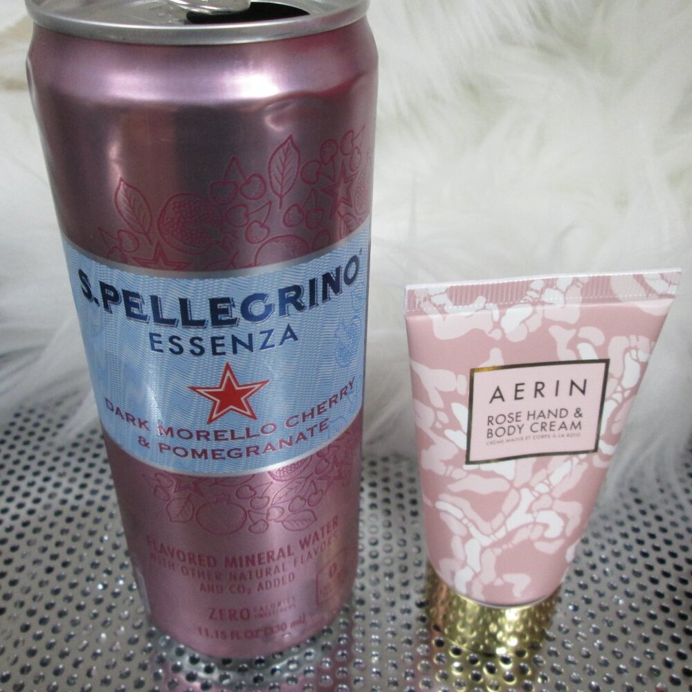 AERIN Rose hand & Body Cream 1 fl oz. NEW Luxurious - Picture 3 of 3